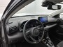 Toyota Yaris 1.5 Hybrid 115 Dynamic Comfort Pack | BTW voertuig | Dodehoek detectie | Stoel+stuurverwarming | Parkeersensoren voor+achter | Draadloze telefoonlader | Apple CarPlay/Android Auto | Cruise Control Adaptive | Climate Control |