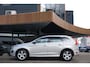 Volvo XC60 2.0 T5 R-Design|Rijklaar!|Camera|Trekhaak|Dealeronderhouden|Clima|Cruise