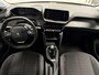 Peugeot 208 1.2 PureTech Active Pack | Navigatie | Apple Carplay/Android Auto | Parkeersensoren | Airco |