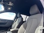 Volvo XC40 Recharge Twin Plus | Zwenkbare trekhaak | Adaptieve cruise | Blis | 19 Inch | Full LED |