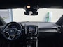 Volvo XC40 Recharge Twin Plus | Zwenkbare trekhaak | Adaptieve cruise | Blis | 19 Inch | Full LED |