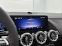 Mercedes-Benz EQA 250+ Business Solution AMG 71 kWh | Rijassistentiepakket | Nightpakket | GUARD 360° Plus | Trekhaak | Smartphone integratie | 20 inch AMG velgen | Panoramaschuifdak | 360°-camera | Burmester Sound systeem |