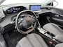 Peugeot 208 Allure Hybrid 110pk Automaat | Navigatie | Climate Control | Cruise Control | Parkeersensoren v+a | Armsteun | Digitaal instrumentenpaneel | Draadloze Apple Carplay / Android Auto | DAB+ radio | All seasonbanden | Led koplampen | Donker getint glas | 16" lichtmetalen velgen |