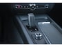 Volvo V60 2.0 B3 177PK Momentum Advantage Sport Pack | MORITZ LEDEREN BEKLEDING KLEUR ZWART MET COMFORTSTOELEN | STOELVERWARMING | STUURVERWARMING | VOORRUITVERWARMING | ACHTERUITRIJCAMERA | PARKEERSENSOREN V+A | EXTRA GETINTE ACHTERRUITEN | ZWARTE R-DESIGN GRILL | LED 19" 5-TRIPLE MATT BLACK / DIAMOND (R-DESIGN) VELGEN | EXTERIEUR STYLING MET DORPELVERBREDERS EN DEFLECTORS VOOR EN ACHTER | DIFFUSER MET DUBBEL GENINTEGREERDE UITLAAT EINDPIJPEN |