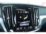Volvo V60 2.0 B3 177PK Momentum Advantage Sport Pack | MORITZ LEDEREN BEKLEDING KLEUR ZWART MET COMFORTSTOELEN | STOELVERWARMING | STUURVERWARMING | VOORRUITVERWARMING | ACHTERUITRIJCAMERA | PARKEERSENSOREN V+A | EXTRA GETINTE ACHTERRUITEN | ZWARTE R-DESIGN GRILL | LED 19" 5-TRIPLE MATT BLACK / DIAMOND (R-DESIGN) VELGEN | EXTERIEUR STYLING MET DORPELVERBREDERS EN DEFLECTORS VOOR EN ACHTER | DIFFUSER MET DUBBEL GENINTEGREERDE UITLAAT EINDPIJPEN |