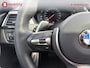 BMW 3-Serie 320i High Executive M-Sport 'AZURITSCHWARZ' 42.000 KM! Apple CarPlay | Schuif/Kanteldak | Leer | Sportstoelen