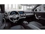 Mercedes-Benz A-klasse 200 Business Solution AMG | Panoramadak | Widescreen | Sfeerverlichting | Stoelverwarming |