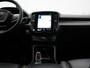 Volvo XC40 T5 Recharge Inscription PHEV 263pk Dealer O.H. | Trekhaak Af Fabriek | Adaptive Cruise | Camera | Harman / Kardon | Lederen Sportstoelen Memory & Verwarmd | Stuur Verwarmd | Keyless | Apple Carplay | Navigatie | DAB | Plug In Hybrid