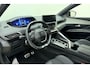Peugeot 5008 1.2 Hybrid 136 GT | Focal Audio | Elektrische Achterklep | Camera voor + Achter | Navigatie | Climate & Cruise Control | Stoelverarming |