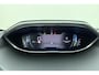 Peugeot 5008 1.2 Hybrid 136 GT | Focal Audio | Elektrische Achterklep | Camera voor + Achter | Navigatie | Climate & Cruise Control | Stoelverarming |