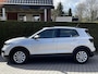 Volkswagen T-Cross 1.0 TSI Life | TREKHAAK | ACHTERUITRIJCAMERA | STOELVERWARMING | ADAPTIEVE CRUISE CONTROL