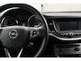 Opel Astra 1.2 Business Edition wit