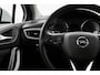 Opel Astra 1.2 Business Edition wit