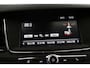 Opel Astra 1.2 Business Edition wit