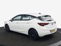 Opel Astra 1.2 Business Edition wit