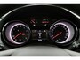 Opel Astra 1.2 Business Edition wit