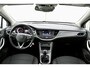 Opel Astra 1.2 Business Edition wit
