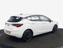 Opel Astra 1.2 Business Edition wit