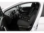 Opel Astra 1.2 Business Edition wit