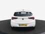 Opel Astra 1.2 Business Edition wit