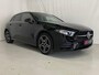 Mercedes-Benz A-klasse 250 e Business Solution AMG Limited Camera Trekhaak Wegklapbaar Navi Led Apple Carplay MBUX