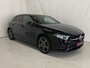 Mercedes-Benz A-klasse 250 e Business Solution AMG Limited Camera Trekhaak Wegklapbaar Navi Led Apple Carplay MBUX