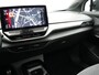 Volkswagen ID.4 Max 77 kWh panorama dak incl wegklapbare trekhaak | SoH 90,8 % | Wegklapbare trekhaak | Glazen panorama dak | Apple Carplay | Rondomzicht camera | Parkeersensoren voor en achter | Voorstoelen verwarmd | Wifi | Spraakbediening | Warmtewerende
