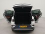 Volkswagen ID.4 Max 77 kWh panorama dak incl wegklapbare trekhaak | SoH 90,8 % | Wegklapbare trekhaak | Glazen panorama dak | Apple Carplay | Rondomzicht camera | Parkeersensoren voor en achter | Voorstoelen verwarmd | Wifi | Spraakbediening | Warmtewerende