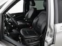 Mercedes-Benz V-klasse 300d 4-MATIC | L2 Lang | AMG | Dubbele Cabine | Carplay | Touch Screen Upgrade | Distronic Plus | Burmester | Stoelverwarming | Lederen Bekleding | 5-zits | 2500 KG Trekhaak | Parkeercamera | AMG