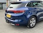 Renault Megane Estate 1.3 TCe Business Edition One Airco Trekhaak 1700kg trekgewicht Cruise control Head up display Parkeersensoren voor en achter Achterruitrijcamera Telefoonverbinding Stuurwielbediening 5-Persoons Navigatiesysteem Lichtmeta