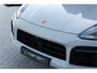 Porsche Cayenne Coupé 3.0 E-Hybrid Sport Design Pano GTS stoel PDLS Head Up Sport Chrono Nachtz. 360Cam Luchtv. Trekhaak