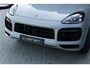 Porsche Cayenne Coupé 3.0 E-Hybrid Sport Design Pano GTS stoel PDLS Head Up Sport Chrono Nachtz. 360Cam Luchtv. Trekhaak