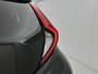 Toyota Aygo X 1.0 VVT-i MT first + | BTW Voertuig | Dealer onderhouden | Climate Control | Stoelverwarming | Achteruitrijcamera | Apple CarPlay/Android Auto |