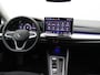 Volkswagen Golf 1.5 eHybrid Life Edition 204PK DSG Trekhaak, Memorystoel, Ergo Active Stoelen, 17" LM Velgen, Keyless, Side Assist, Stoel-Stuurverwarming, Navi via Apple Carplay/Android Auto