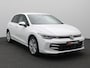Volkswagen Golf 1.5 eHybrid Life Edition 204PK DSG Trekhaak, Memorystoel, Ergo Active Stoelen, 17" LM Velgen, Keyless, Side Assist, Stoel-Stuurverwarming, Navi via Apple Carplay/Android Auto