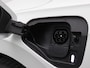 Volkswagen Golf 1.5 eHybrid Life Edition 204PK DSG Trekhaak, Memorystoel, Ergo Active Stoelen, 17" LM Velgen, Keyless, Side Assist, Stoel-Stuurverwarming, Navi via Apple Carplay/Android Auto
