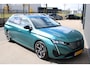 Peugeot 308 SW 1.6 Plug-in Hybrid 180 Allure Avantage | Origineel NL auto | Navigatie | Camera | Stoelverwarming | Adaptieve cruise control | 9.000km |