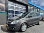 Opel Zafira 1.8 Cosmo Automaat 7 Pers Leder Cruise pdc Trekhaak Stoelverw Zeer mooie Auto!!!