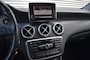 Mercedes-Benz A-klasse 180 AUT. AMBITION / NL AUTO / PDC V+A / Bi XENON / TREKH.
