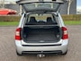 Kia Carens 2.0 CVVT X-ecutive CLIMA CRUISE TREKHAAK