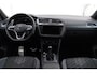 Volkswagen Tiguan 1.4 TSI eHybrid R-Line Business+ 245pk DSG6 | IQ.Light | Trekhaak | Stoel- en Stuurverwarming