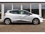 Renault Clio 1.2 120 Pk Automaat, 1e Eig, Dealer Onderhouden, Climate, Cruise, Keyless, PDC A Prijs is Rijklaar Inclusief 6 Maanden Garantie