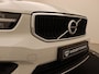 Volvo XC40 T2 AUT(8) MOMENTUM CORE NAVI BLUETOOTH PARK ASSIST V+A CAMERA