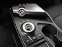 Kia EV6 Light Edition 63 kWh - Stoel-/stuurverwarming - Apple CarPlay/Android Auto - Navigatie - Cruise Control - Fabrieksgarantie tot 03-2032