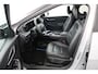 Kia EV6 Plus 84 kWh - Stoel-/stuurverwarming - Navigatie - Cruise Control Adaptief - Apple CarPlay/Android Auto - Fabrieksgarantie tot 01-2032