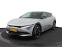 Kia EV6 Plus 84 kWh - Stoel-/stuurverwarming - Navigatie - Cruise Control Adaptief - Apple CarPlay/Android Auto - Fabrieksgarantie tot 01-2032