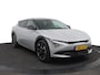 Kia EV6 Plus 84 kWh - Stoel-/stuurverwarming - Navigatie - Cruise Control Adaptief - Apple CarPlay/Android Auto - Fabrieksgarantie tot 01-2032