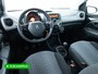 Peugeot 108 1.0 e-VTi Active 73 PK | Airconditioning | BT Telefoon & Audio | DAB | Led Dagrijverlichting | Zwart met. | Multifunctioneel stuurwiel, Centrale vergrendeling met afstandsbediening