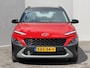Hyundai Kona 1.6 GDI HEV Fashion Automaat / Fabrieksgarantie tot 10-2027 / Dealer Onderhouden / Adaptieve Cruise / Stuur & Stoelverwarming / Camera / Navigatie / Dodehoek Detectie / Apple Carplay & Android Auto / 18” LM wielen Premium / DAB /