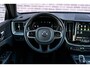 Volvo XC60 2.0 T6 Plug-in hybrid AWD Plus Black Edition | Long Range | Adaptieve Cruise Control | Panoramadak | Stoel en Stuurverwarming | Dodehoek Detectie | 21" |